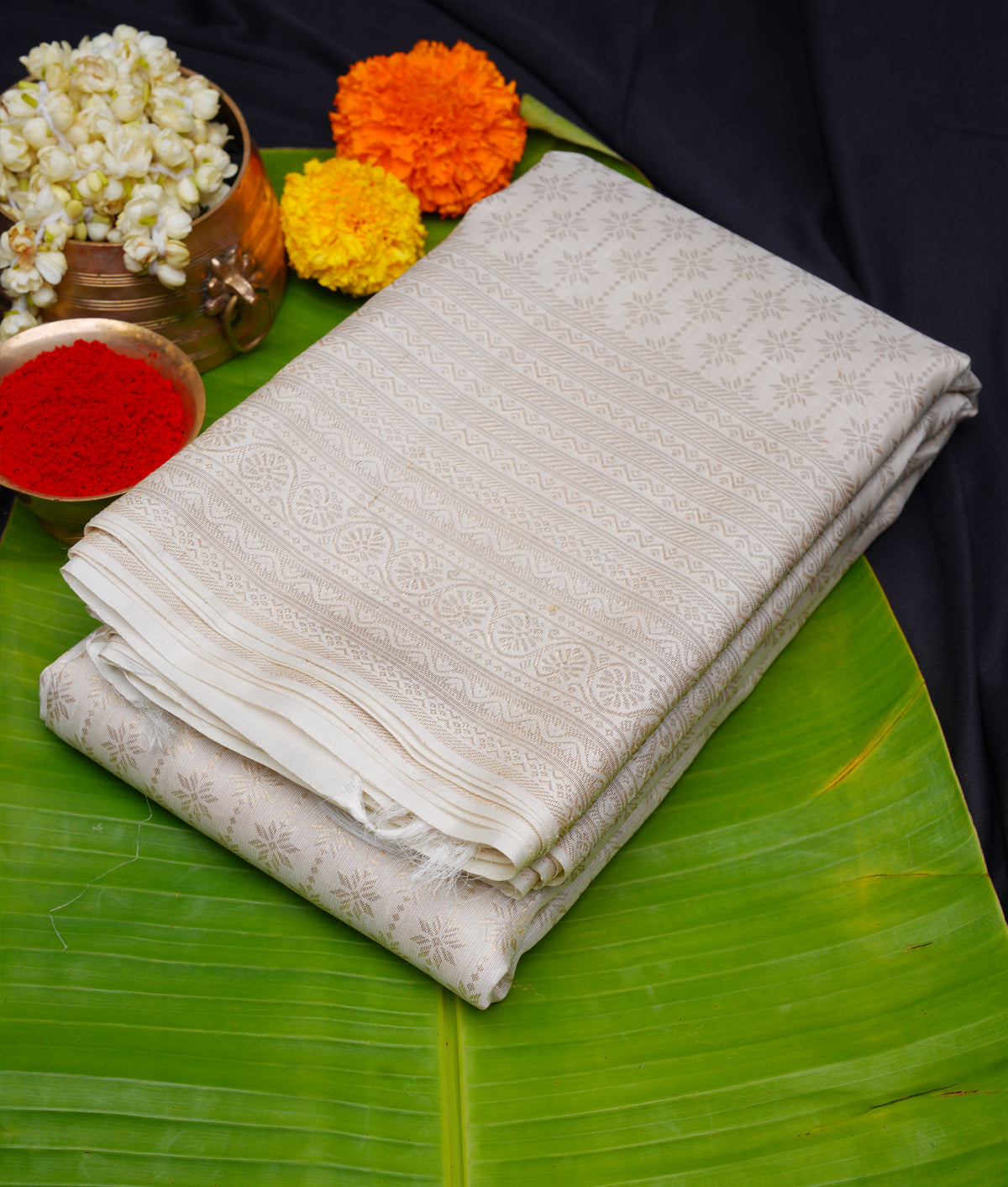 Off White kanchipuram saree