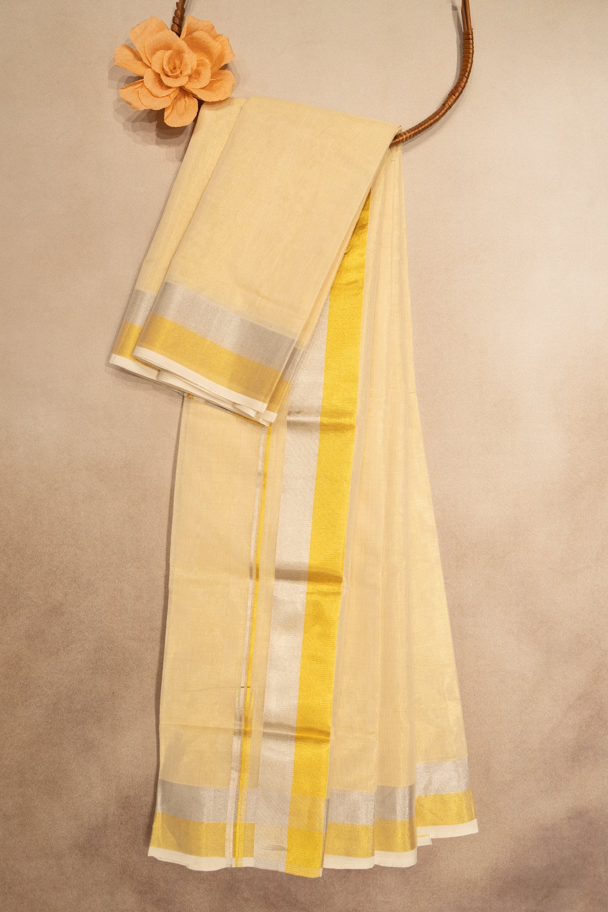 Kerala Tissue Saree With Silk Blouse in Custom Color - Etsy Norway