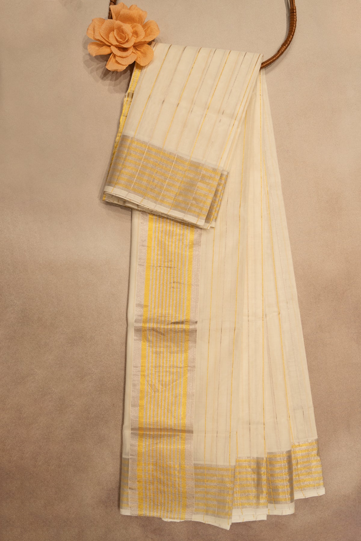 ANAGHA, ELEGANT HAND BLOCK PRINTED KERALA COTTON SAREE WITH GOLD ZARI –  www.soosi.co.in